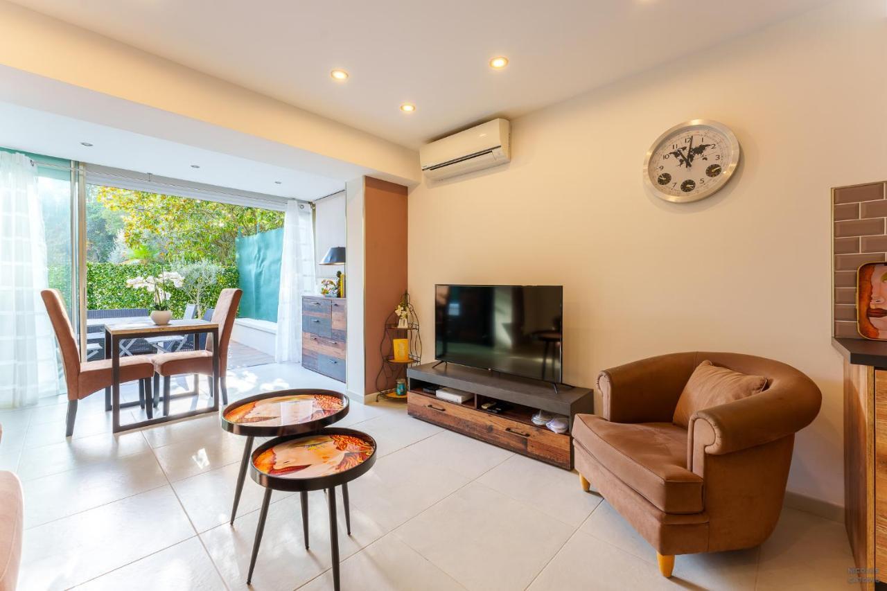 Studio Avec Belle Terrasse Apartment Cannes Exterior photo